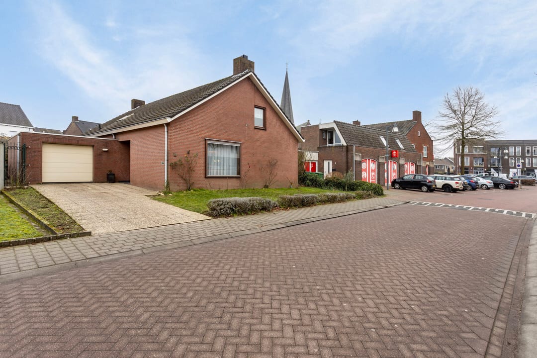 Photo 47 of Monseigneur Nolensstraat 4