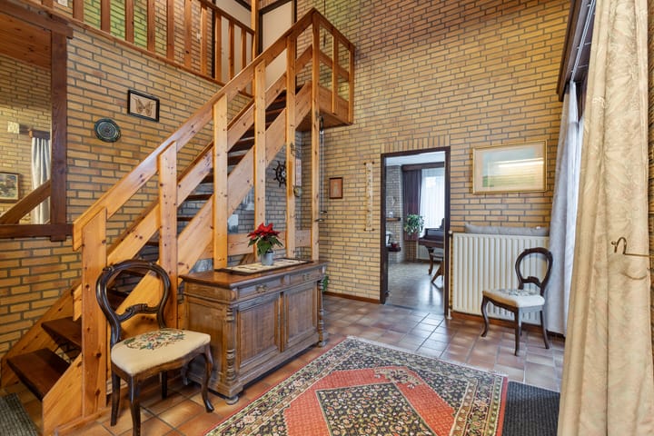 Photo 6 of Monseigneur Nolensstraat 4