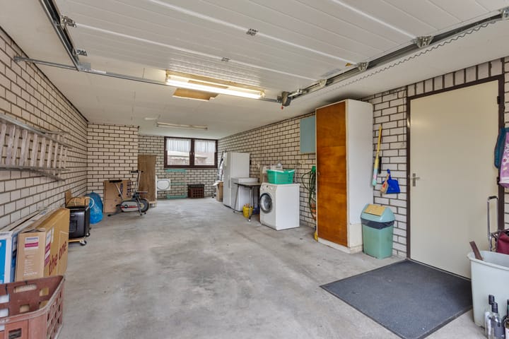 Photo 32 of Monseigneur Nolensstraat 4