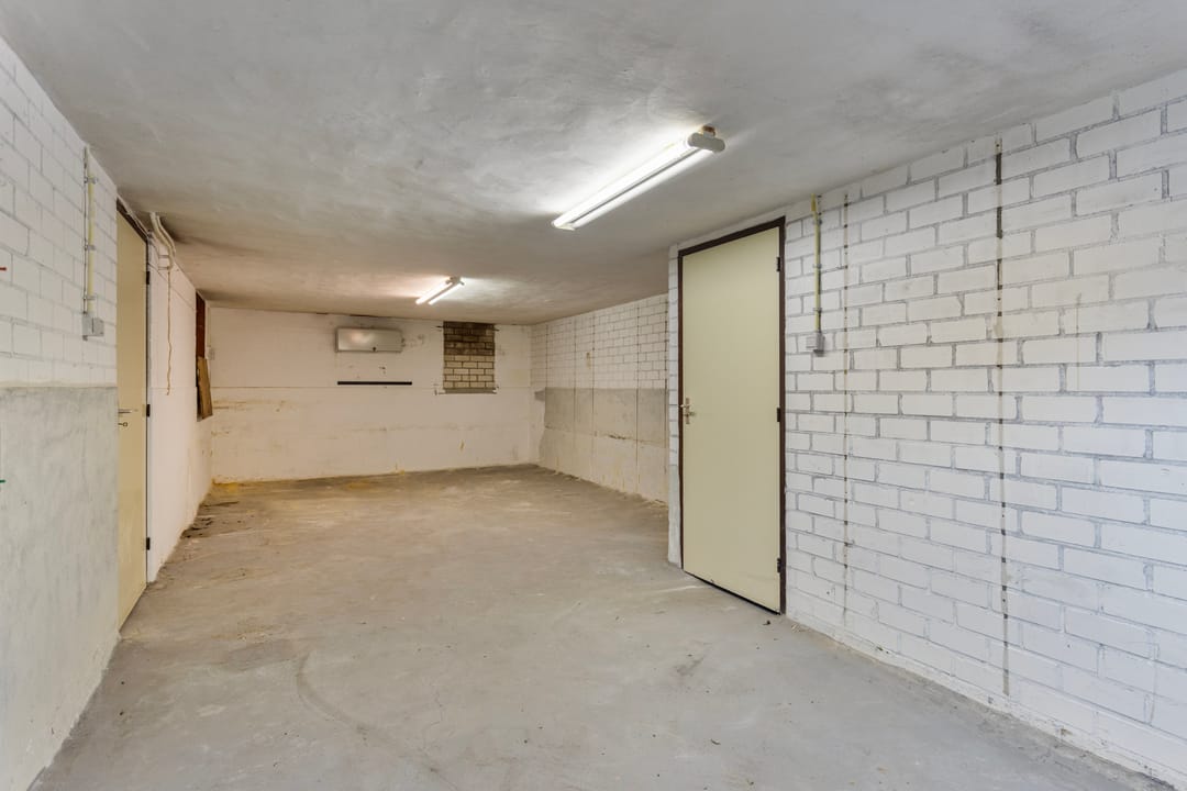 Photo 37 of Monseigneur Nolensstraat 4