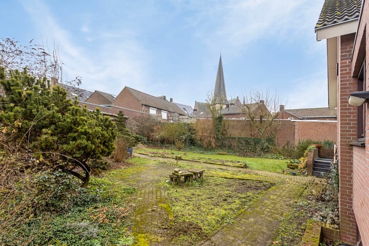 Photo 39 of Monseigneur Nolensstraat 4