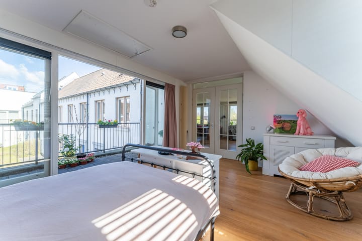 Foto 14 van Aart van der Leeuwlaan 41