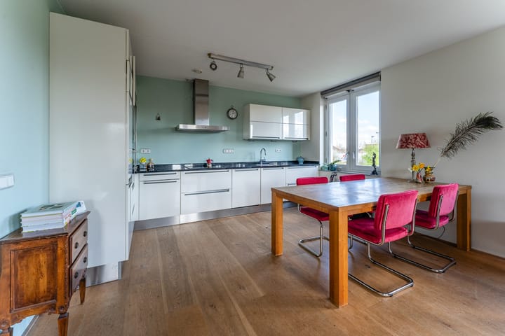 Foto 24 van Aart van der Leeuwlaan 41