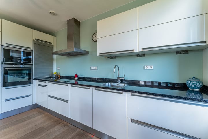 Foto 28 van Aart van der Leeuwlaan 41