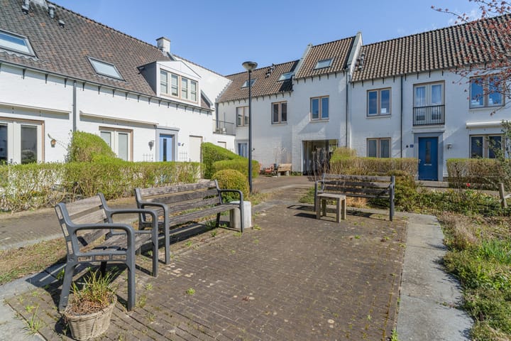 Foto 46 van Aart van der Leeuwlaan 41