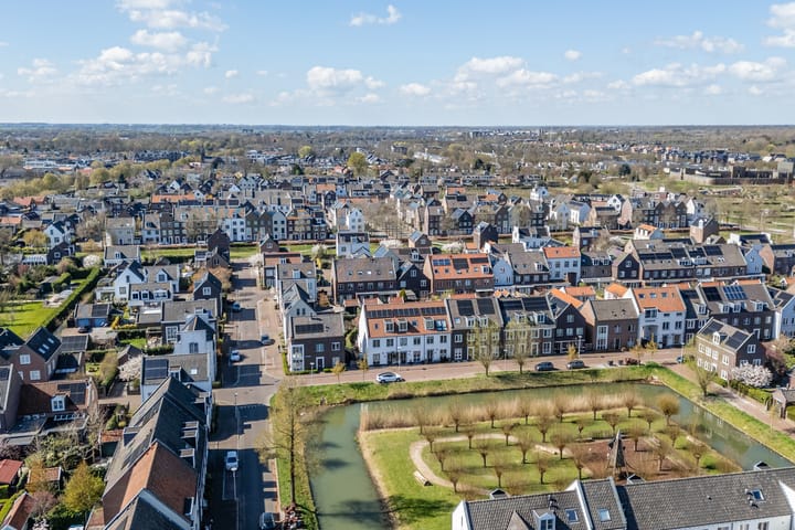 Foto 64 van Aart van der Leeuwlaan 41