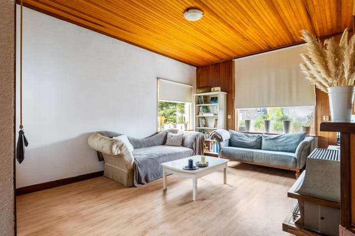 Foto 2 van Hoofdweg 122