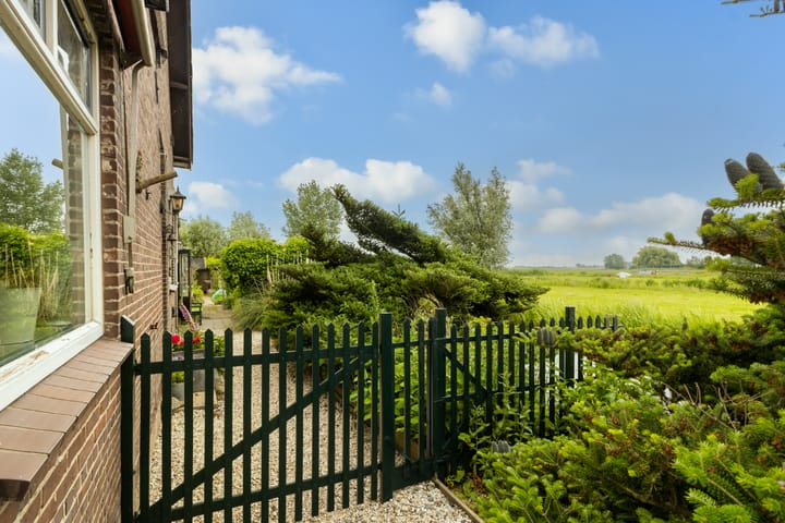 Foto 8 van Hoofdweg 122