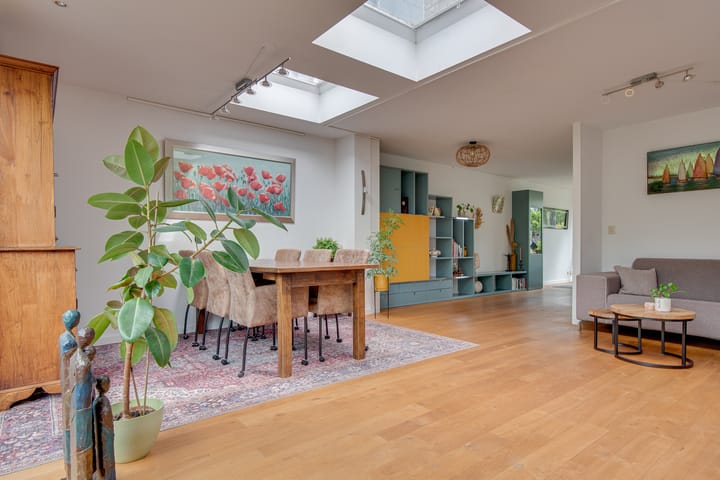 Foto 2 van Het Vlaggeschip 63