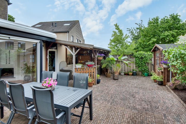 Foto 25 van Het Vlaggeschip 63