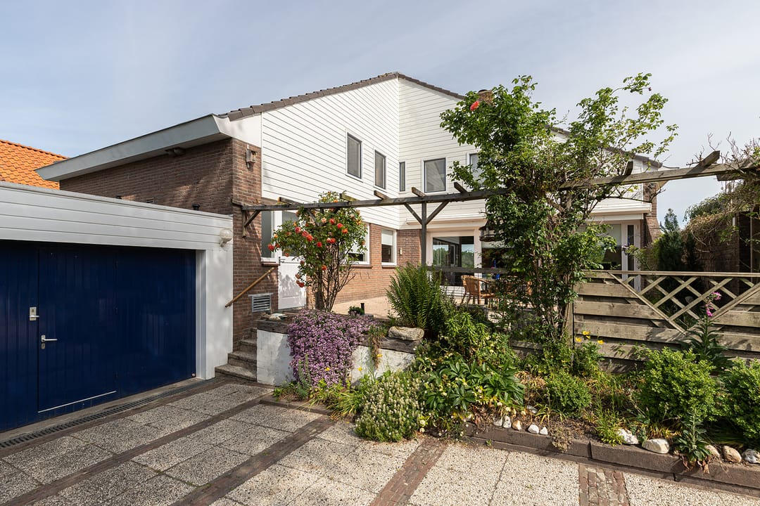 Foto 37 van Westeinde 64