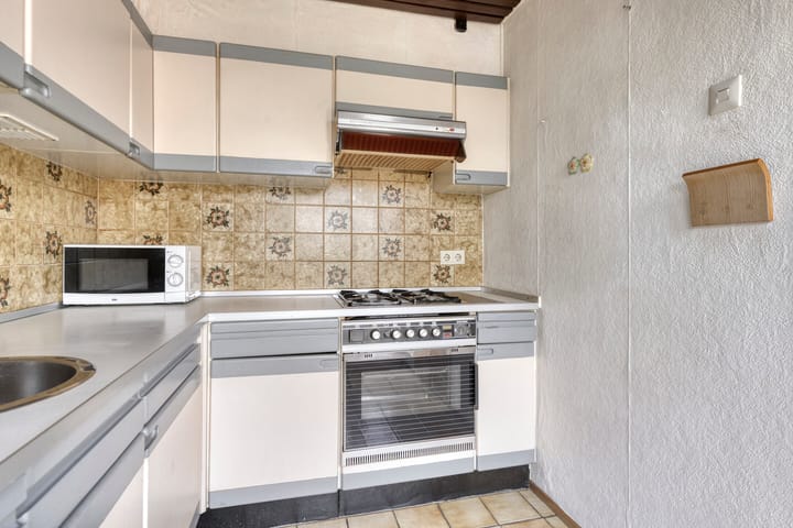 Foto 10 van Mgr. Feronlaan 71