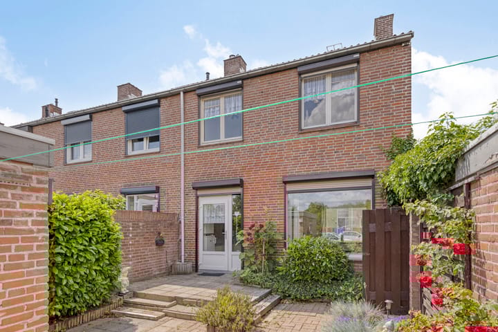 Foto 19 van Mgr. Feronlaan 71