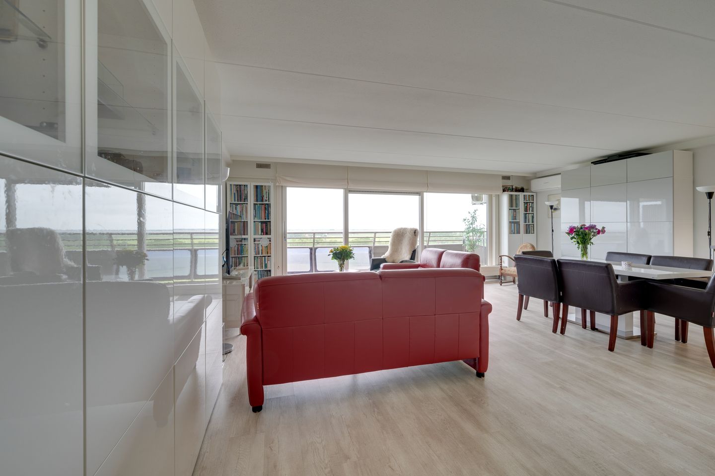 Foto 10 van Burgemeester D. Kooimanweg 659