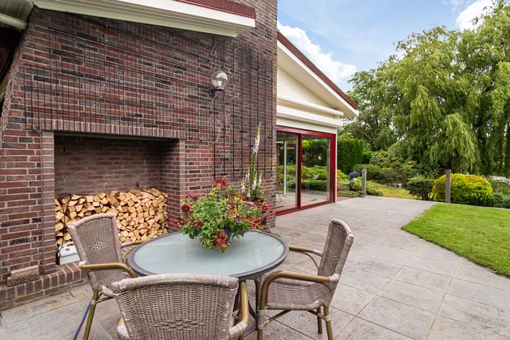 Photo 15 of Lijsterbeslaan 15