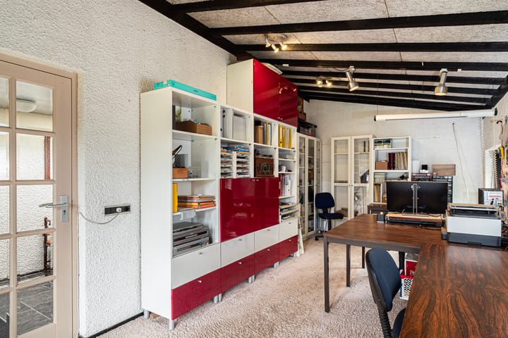 Photo 23 of Lijsterbeslaan 15