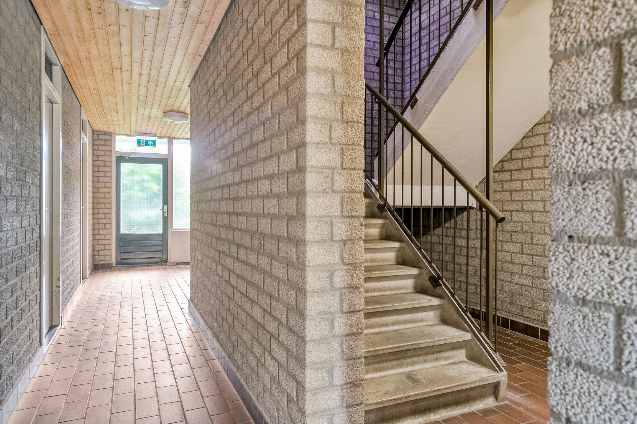 Foto 24 van Ampsen 42