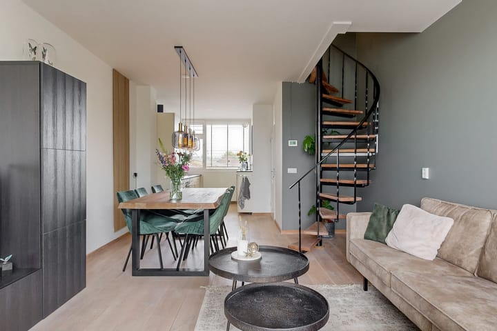 Foto 15 van Middelweg 61-B