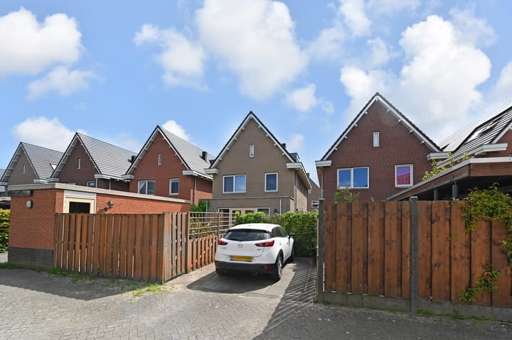 Foto 2 van Sint Helena 8