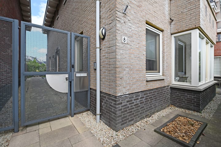 Foto 7 van Sint Helena 8