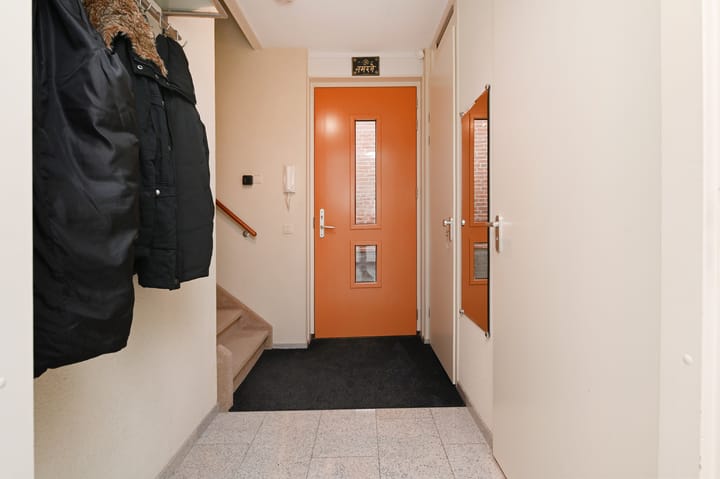 Foto 9 van Sint Helena 8