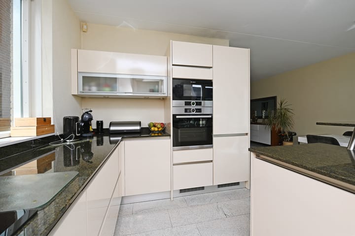 Foto 25 van Sint Helena 8