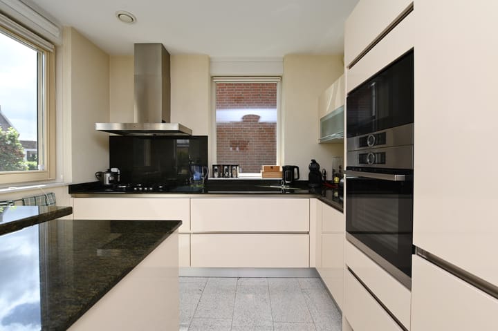 Foto 27 van Sint Helena 8