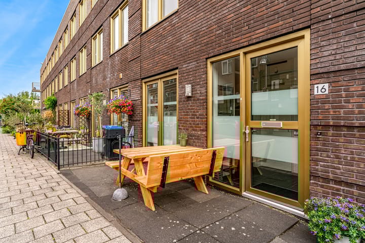 Foto 6 van Musschenbroekstraat 16