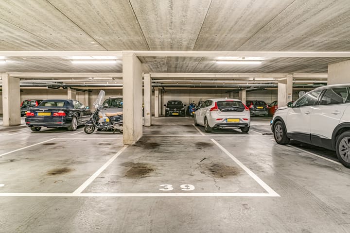 Foto 27 van Musschenbroekstraat 16