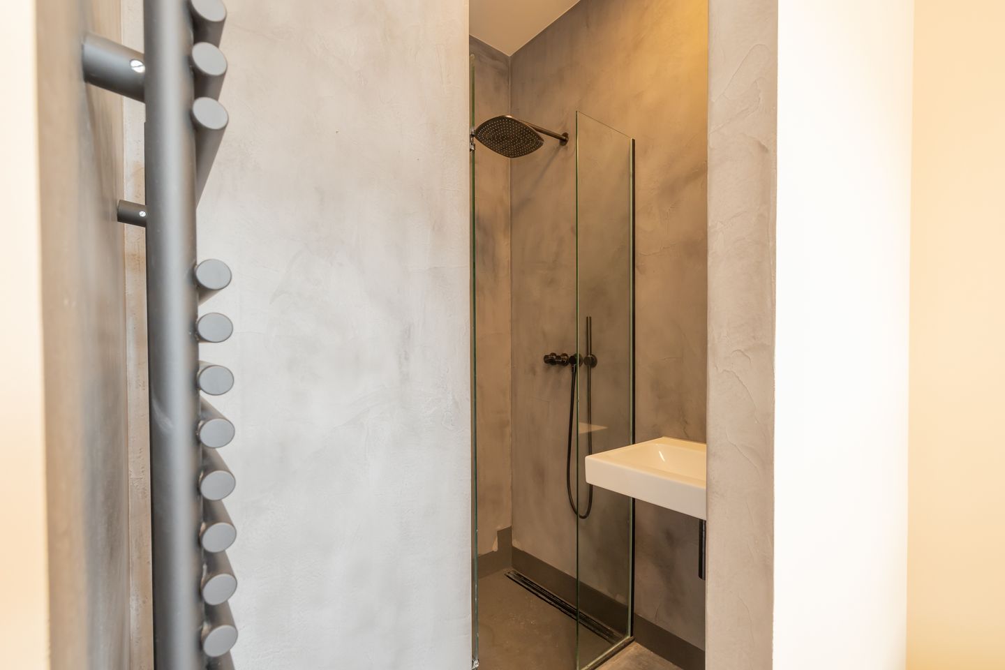 Photo 19 of Pieter Cornelisz. Hooftstraat 43-C