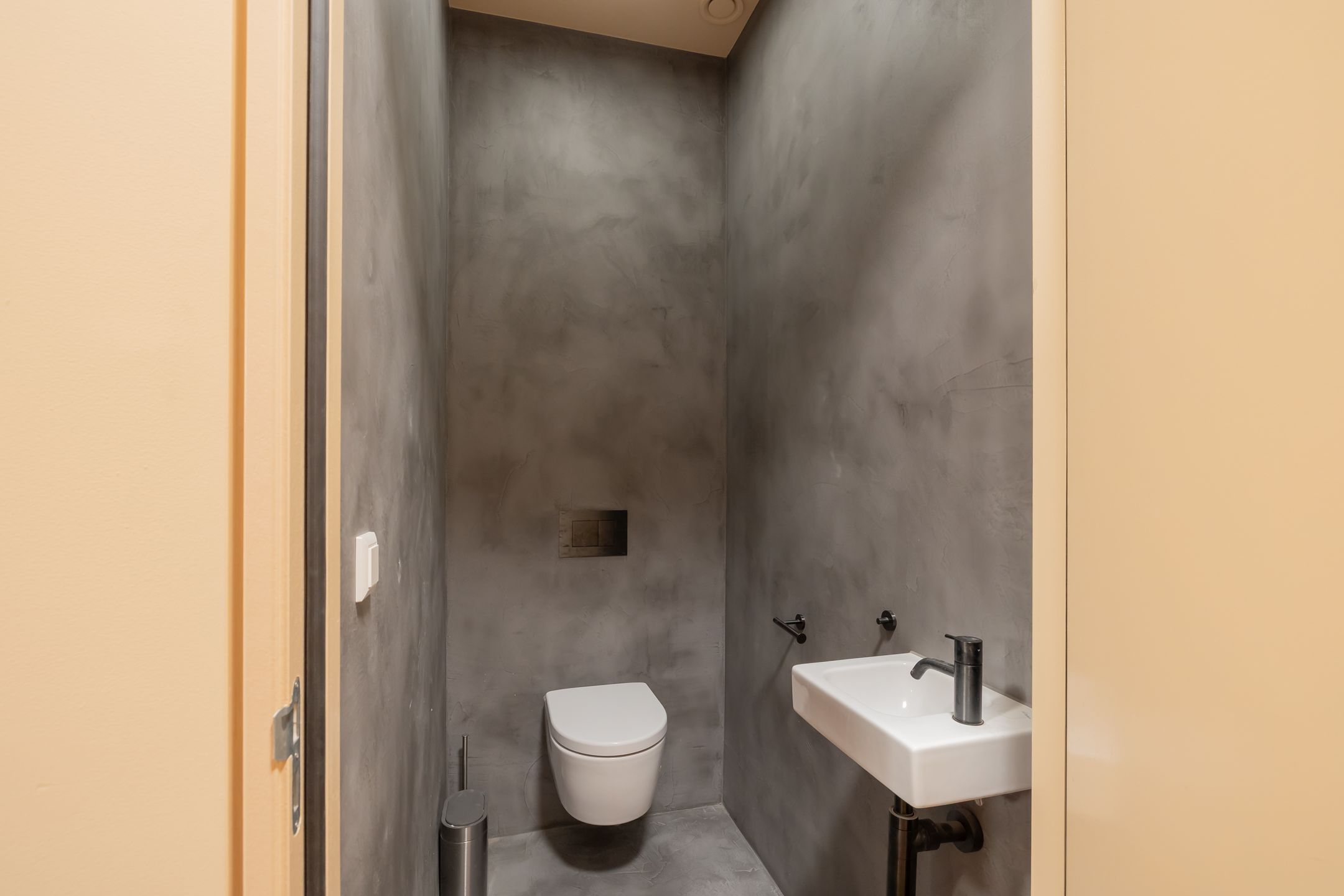 Photo 21 of Pieter Cornelisz. Hooftstraat 43-C