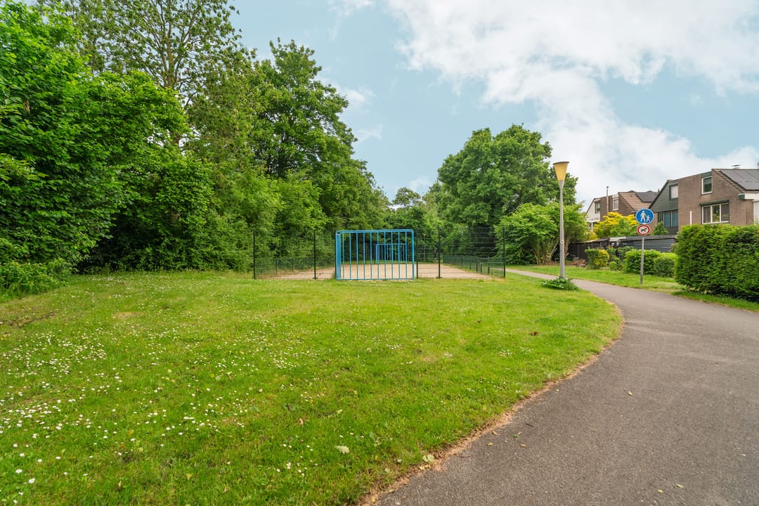 Foto 32 van Vrouwburgerswei 3