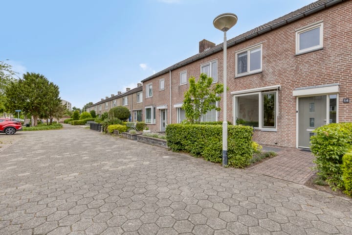 Foto 30 van Hagehof 14