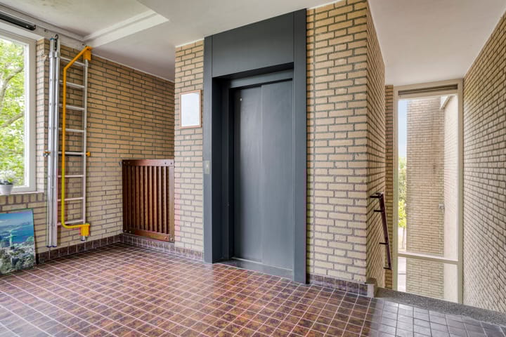 Foto 5 van Moerwijk 63-C