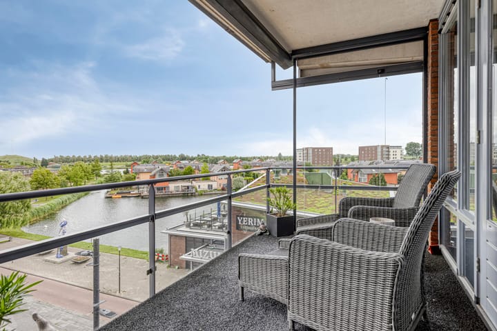 Foto 26 van Platehaven 65