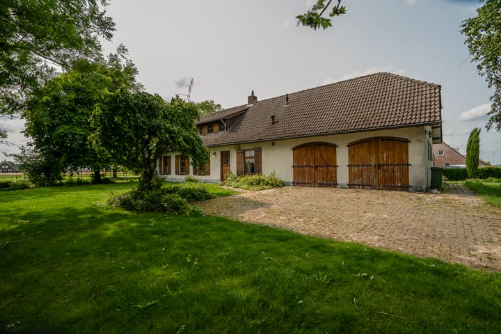 Foto 12 van Braamweg 11