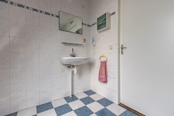 Foto 25 van Neeltje Lokerseland 42