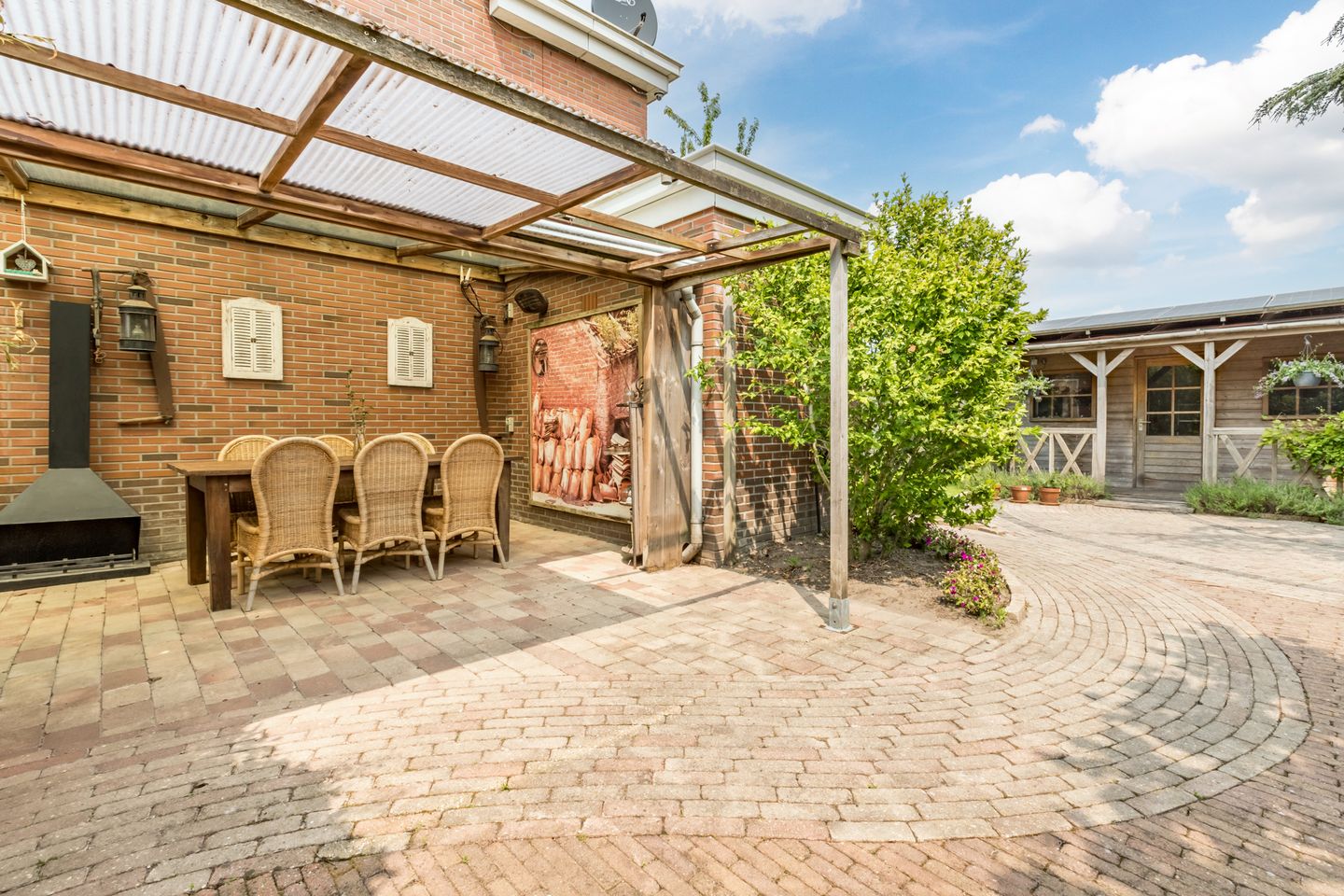 Photo 34 of Neeltje Lokerseland 42