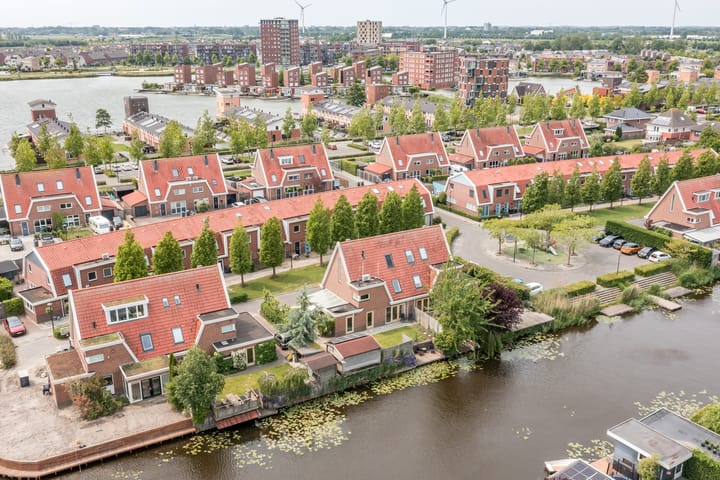 Foto 43 van Neeltje Lokerseland 42