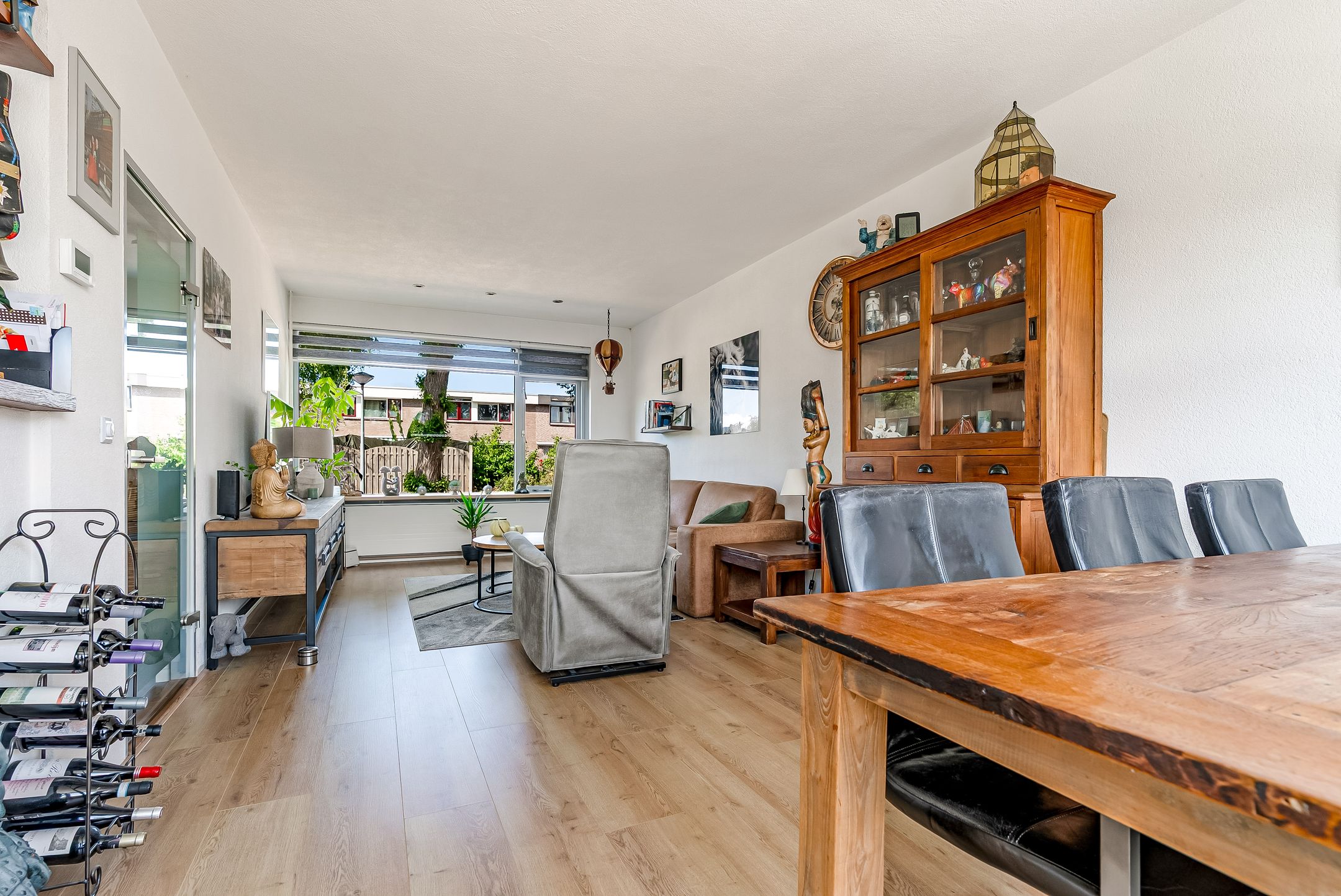 Foto 9 van Botter 27 27