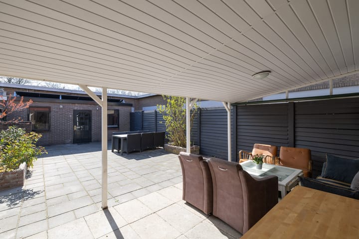 Photo 3 of Bakkerstraat 114