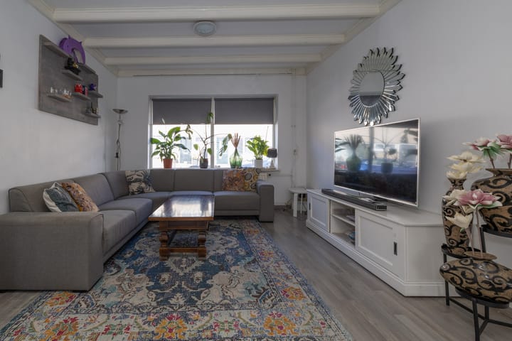 Photo 6 of Bakkerstraat 114