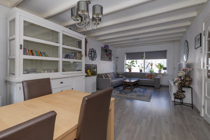 Photo 8 of Bakkerstraat 114