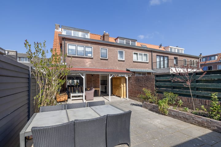 Photo 22 of Bakkerstraat 114