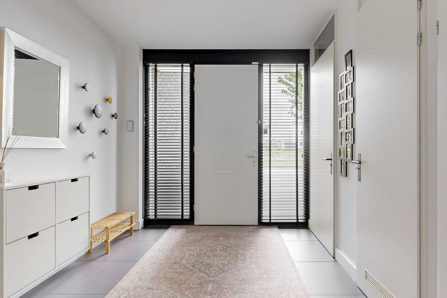 Photo 10 of Nico Jessekade 119