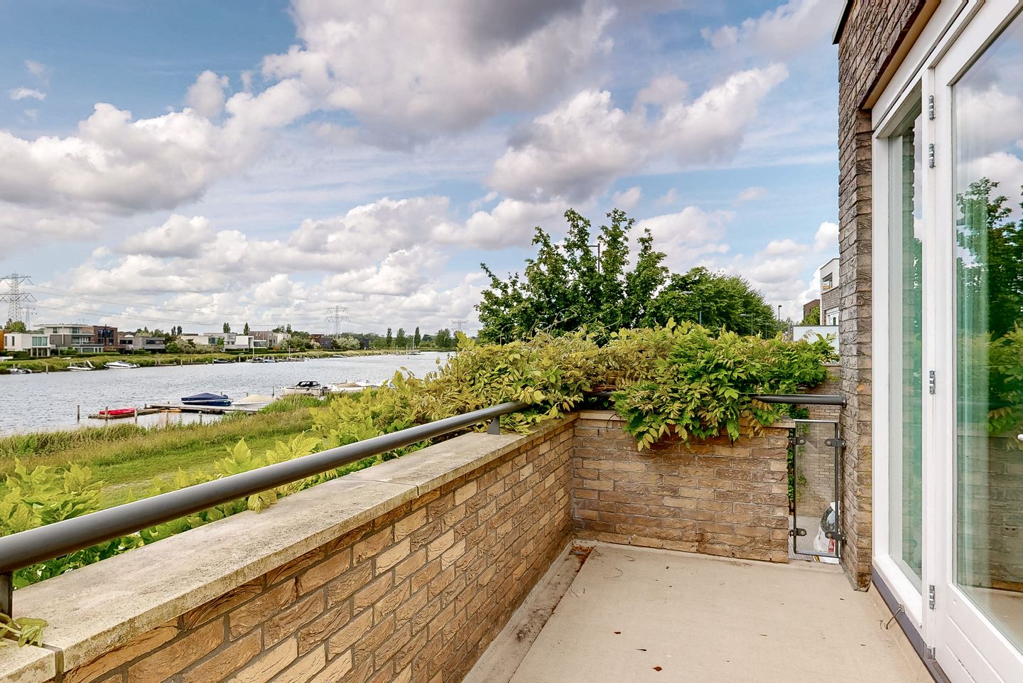 Photo 29 of Nico Jessekade 119