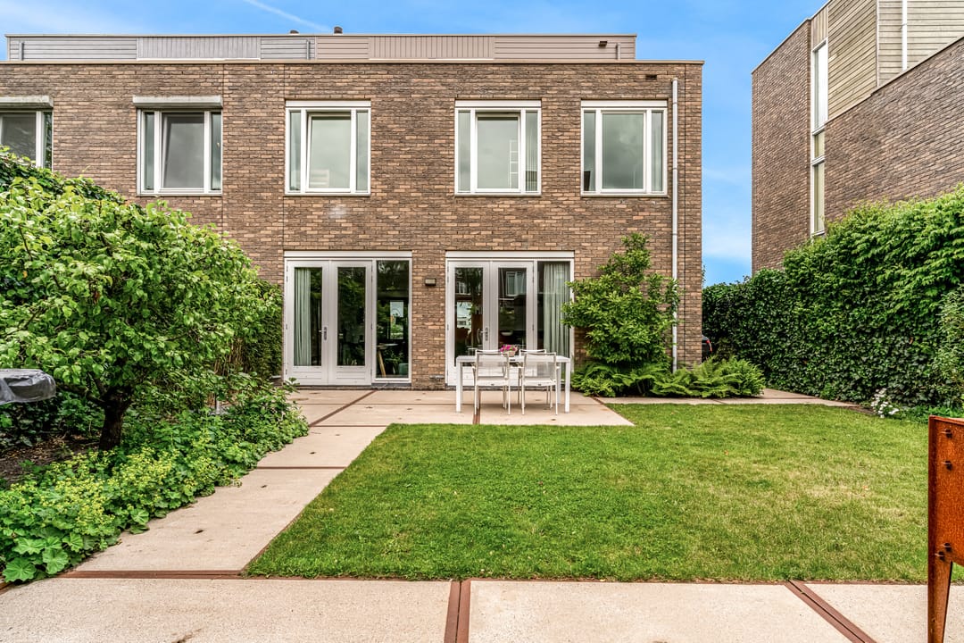 Photo 32 of Nico Jessekade 119