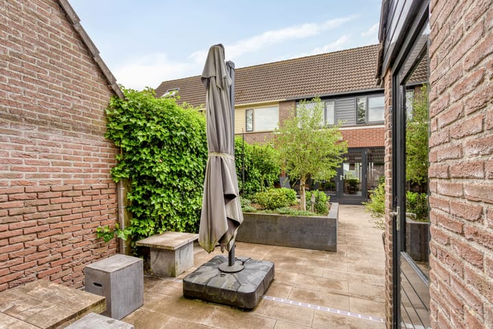 Foto 28 van Papaverhof 43