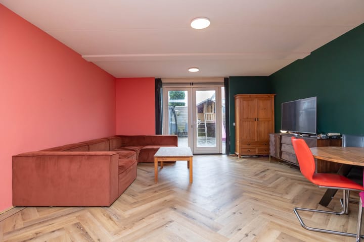 Foto 2 van Keizersmantel 50