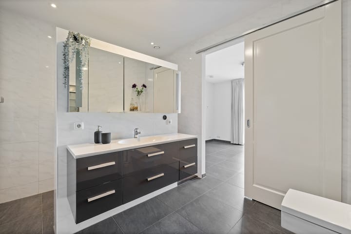 Foto 28 van Spûkefeartstrjitte 12